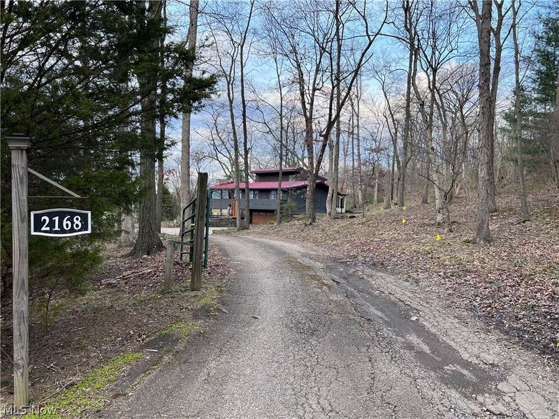 2168 Earl Drive, Zanesville, OH 43701 Photo 2