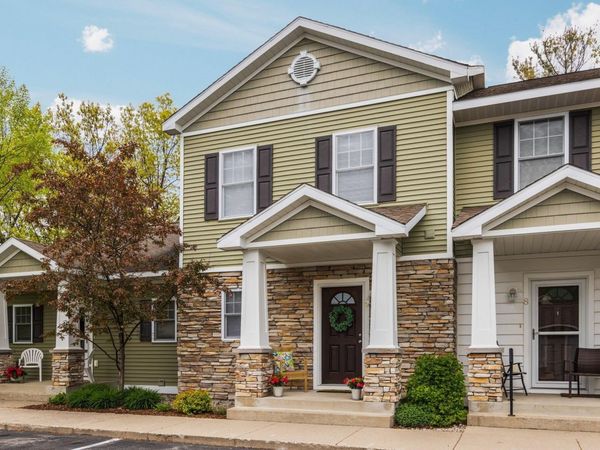 1491 Kent Street, Unit 9, Traverse City, MI 49686