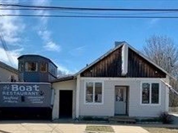 945 Ashley Blvd, New Bedford, MA 02745