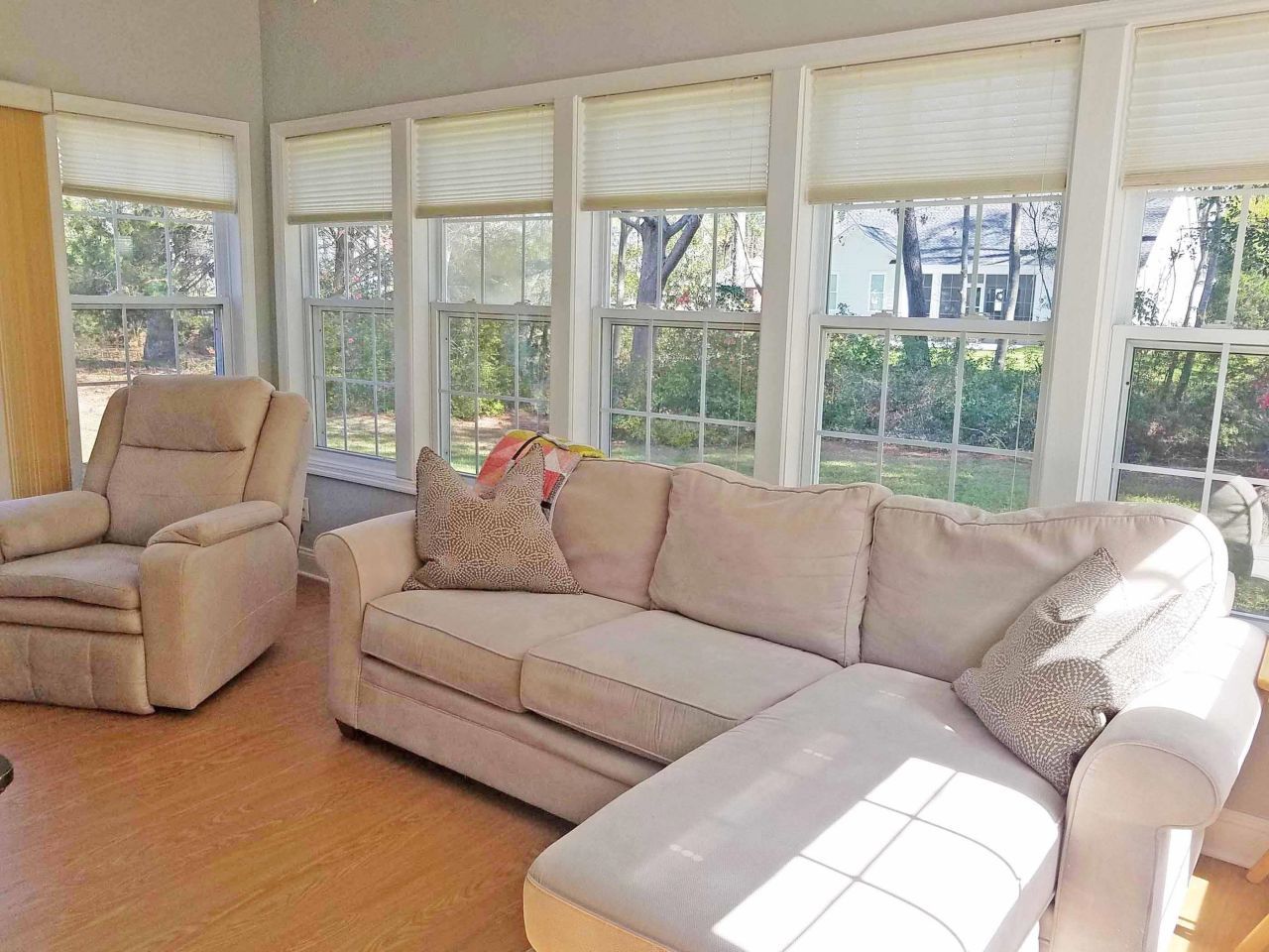 216 Club Circle Dr.  Photo 12