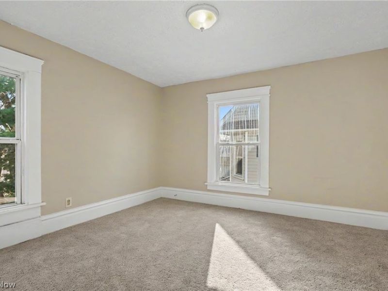 430 W Oxford Street, Alliance, OH 44601 Photo 19