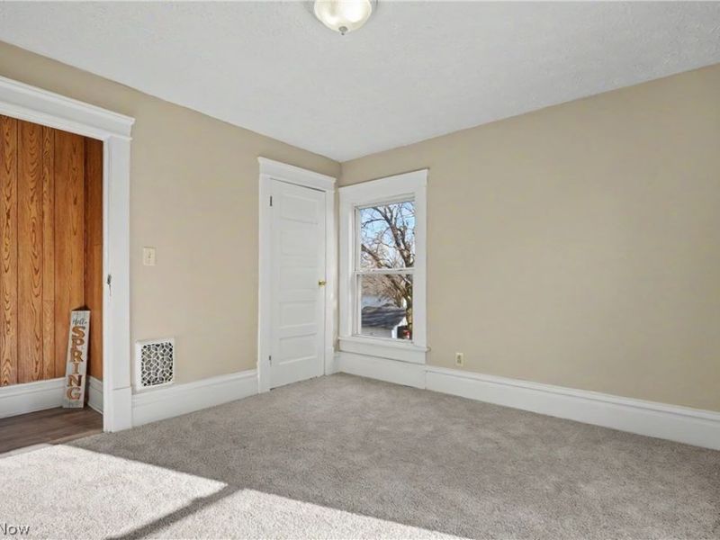 430 W Oxford Street, Alliance, OH 44601 Photo 20