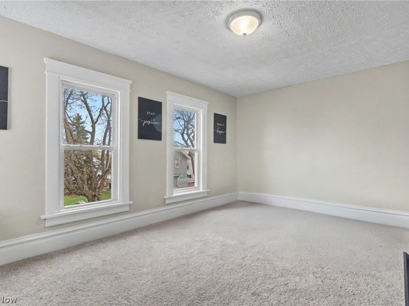 430 W Oxford Street, Alliance, OH 44601 Photo 21