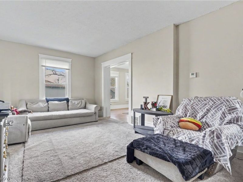 430 W Oxford Street, Alliance, OH 44601 Photo 7