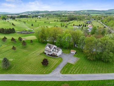 101 Pinehurst Lane, Oriskany Falls, NY 13425