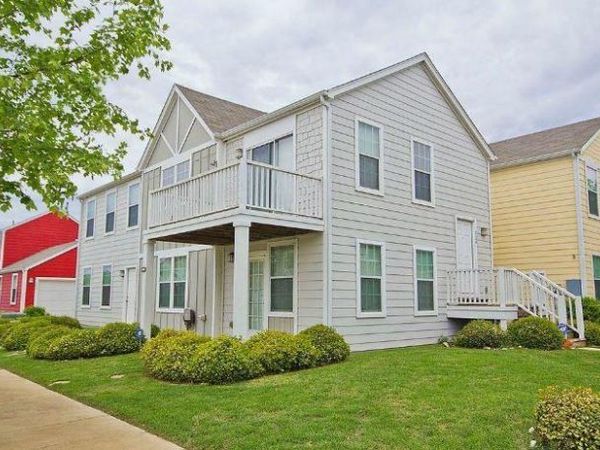 124 Trestle Tree ST, Unit AB, San Marcos, TX 78666