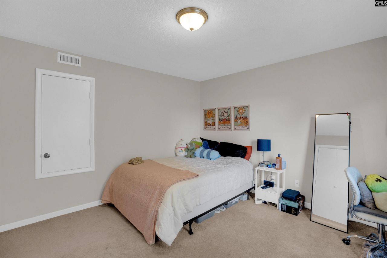 3600 Chateau Drive  Photo 14