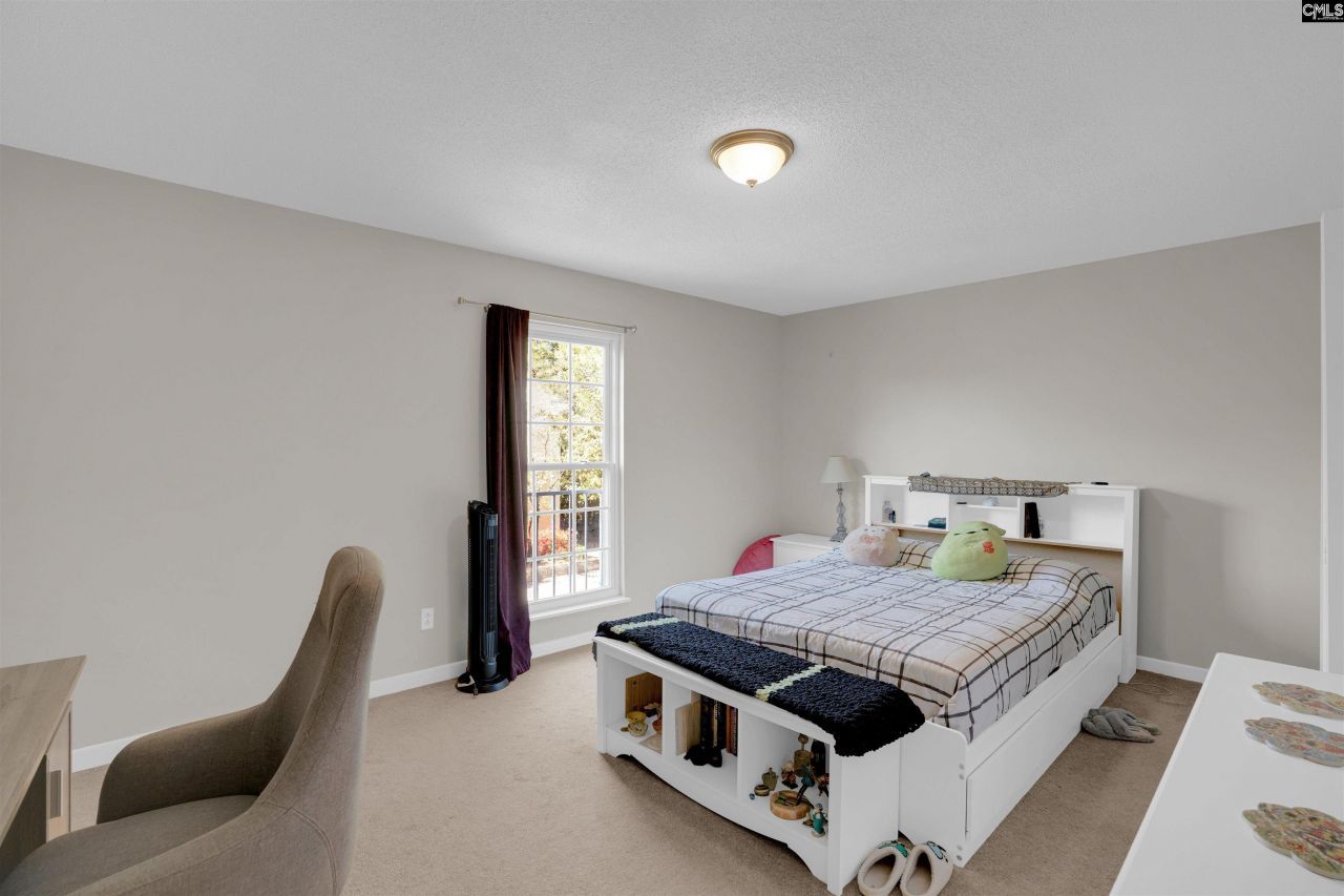 3600 Chateau Drive  Photo 16