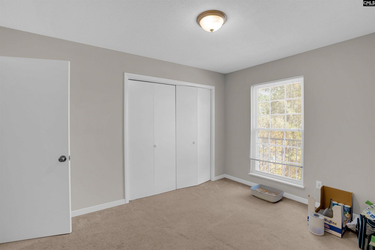 3600 Chateau Drive  Photo 23