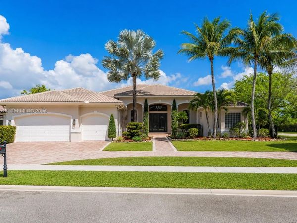 15127 SW 40th St, Davie, FL 33331