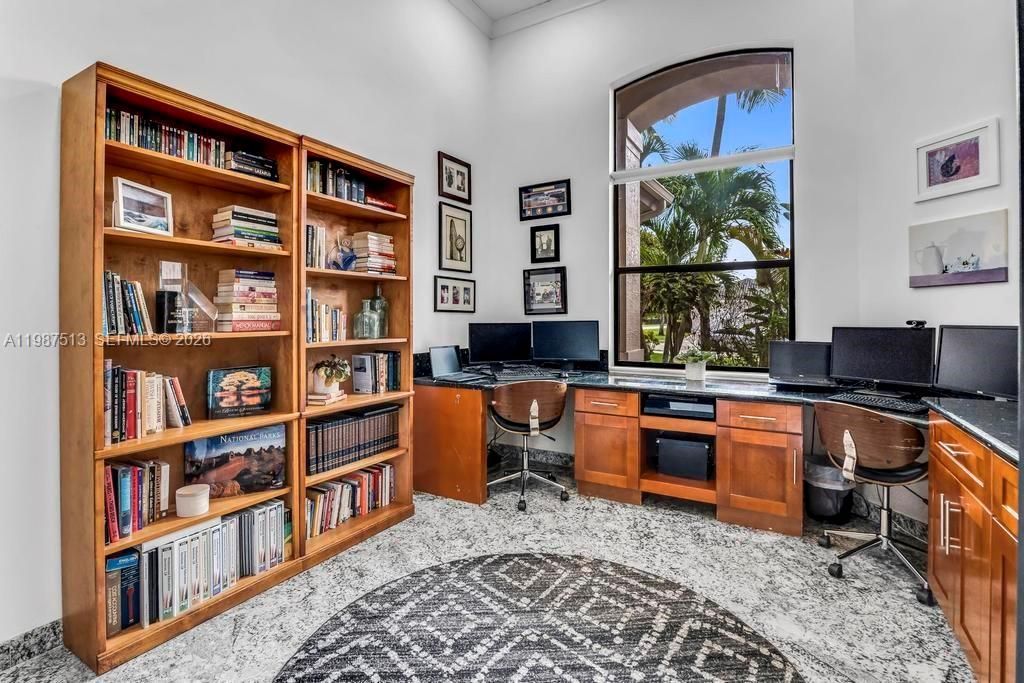 15127 SW 40th St, Davie, FL 33331 Photo