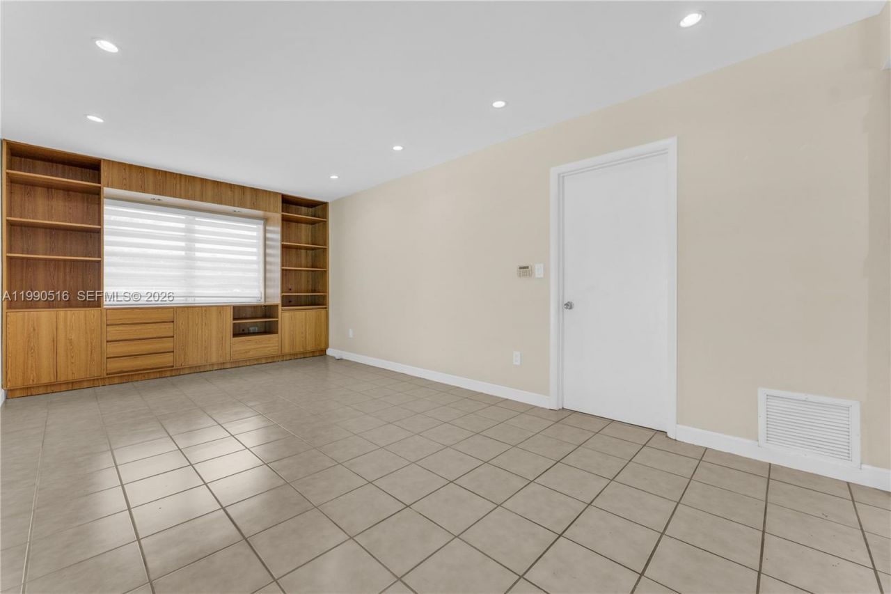 10020 SW 102nd Ave Rd , Miami, FL 33176 Photo