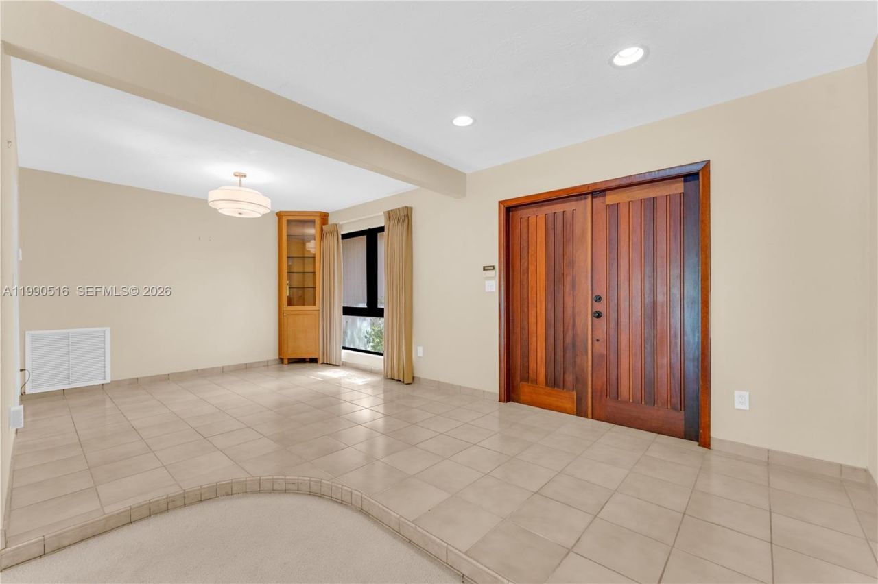 10020 SW 102nd Ave Rd , Miami, FL 33176 Photo