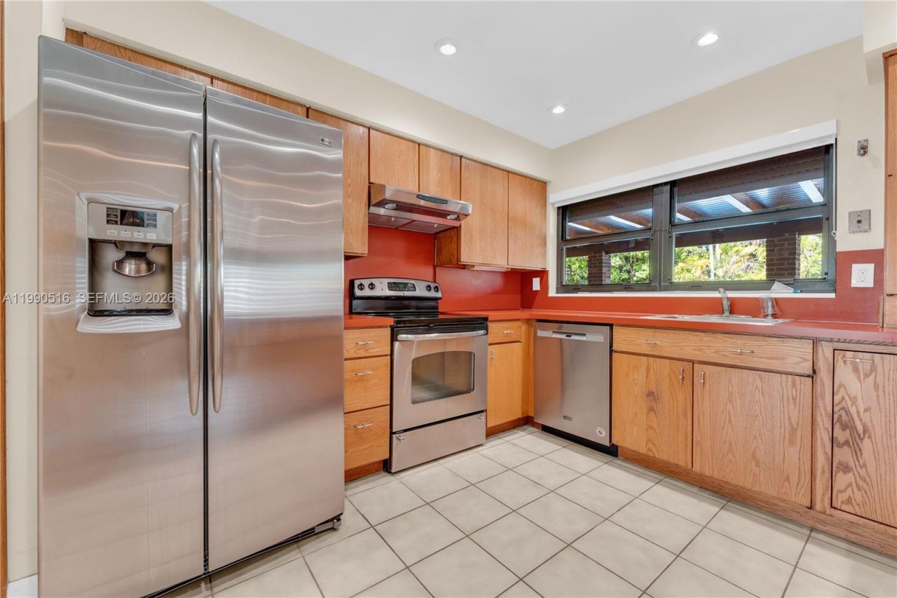 10020 SW 102nd Ave Rd , Miami, FL 33176 Photo