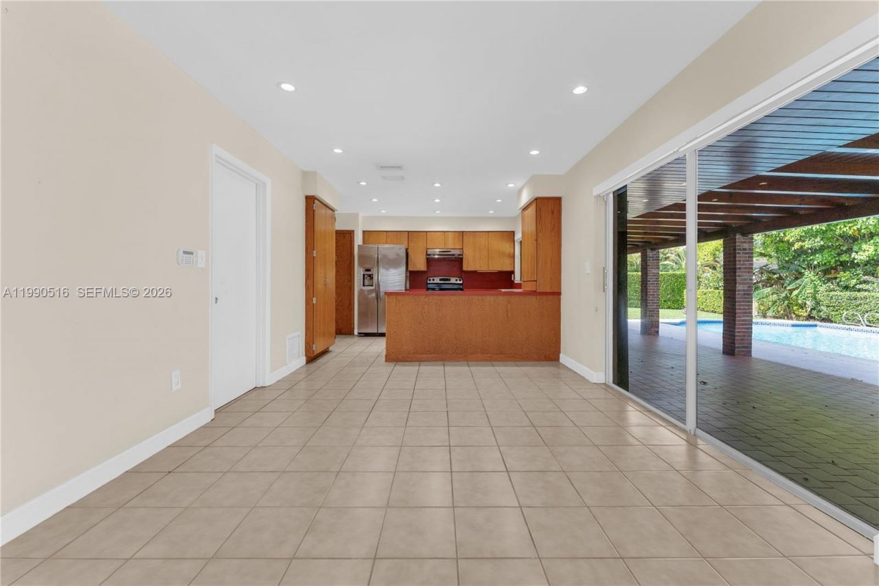 10020 SW 102nd Ave Rd , Miami, FL 33176 Photo