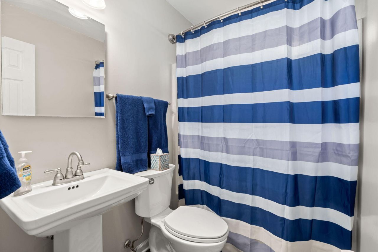 695 Ponderosa Drive Photo 18