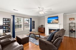 695 Ponderosa Drive photo 4