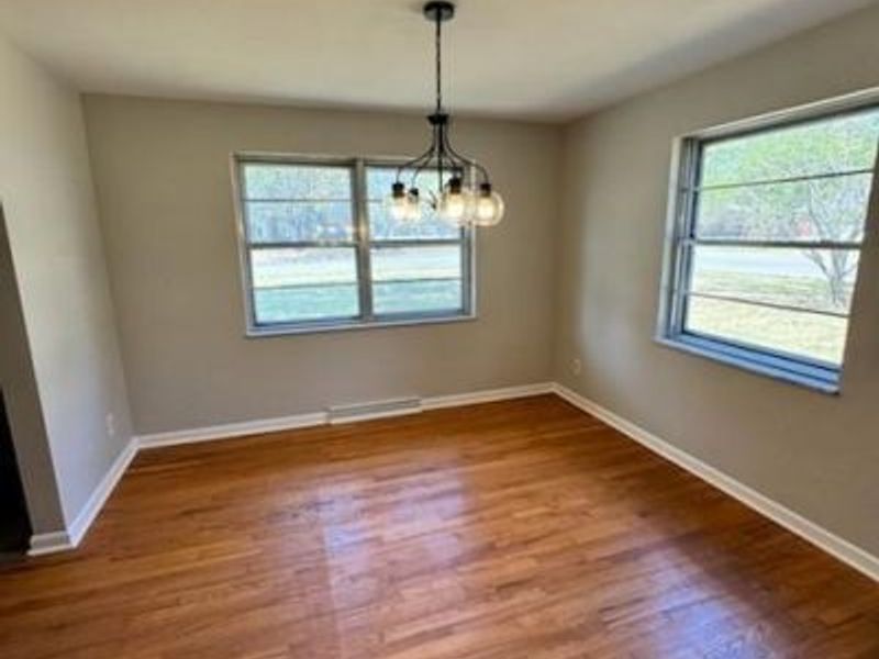 1930 Woods Drive, Beavercreek, OH 45432 Photo 2