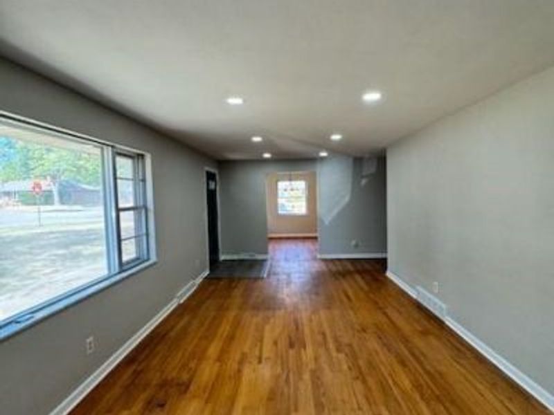 1930 Woods Drive, Beavercreek, OH 45432 Photo 5