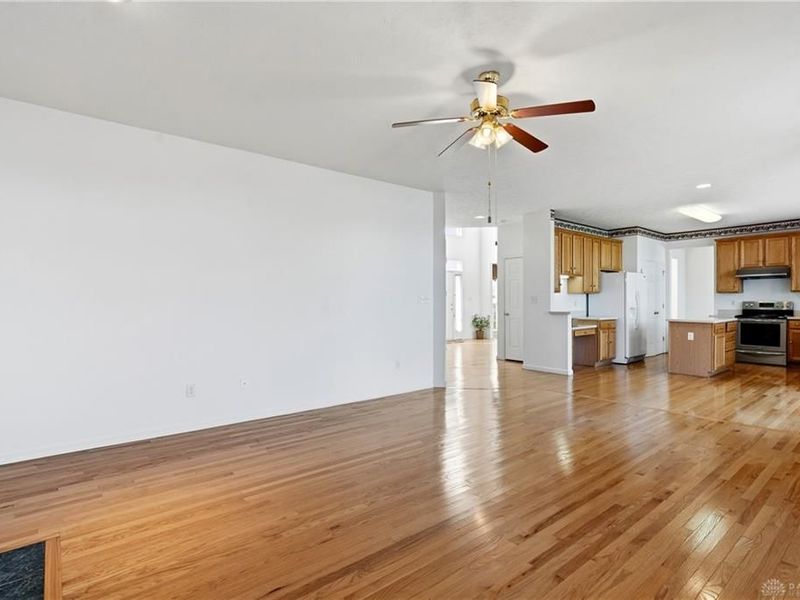 3506 Queen Victoria Court, Beavercreek, OH 45431 Photo 18