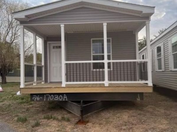 12 JACKSON DRIVE , MILLVILLE, NJ 08332