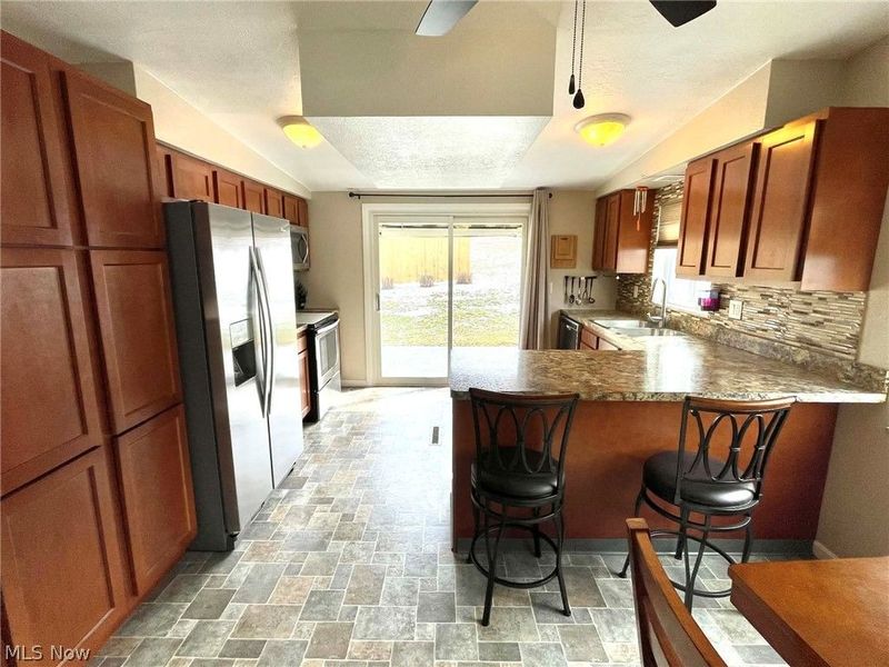 204 May Lane, Wintersville, OH 43953 Photo 4