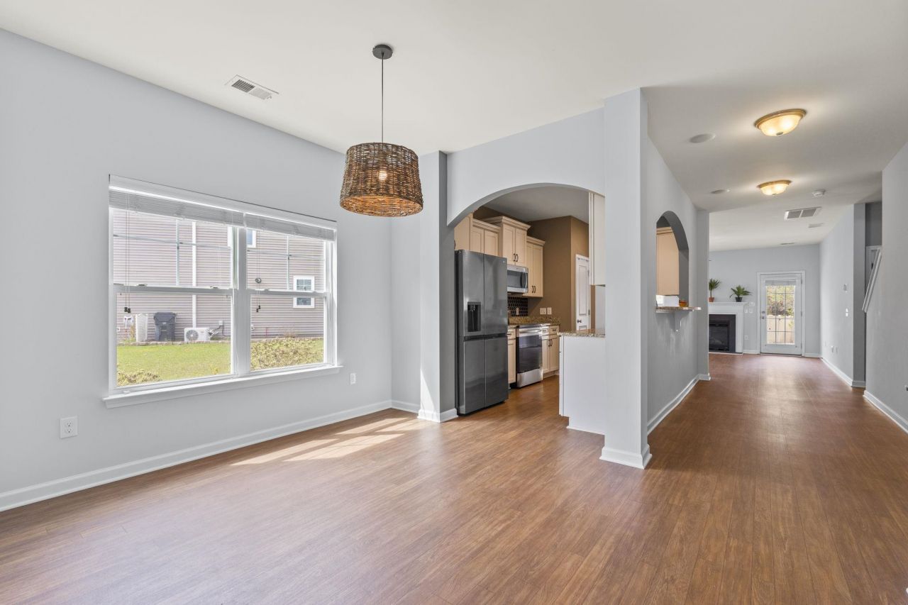 3659 White Wing Circle Photo 4