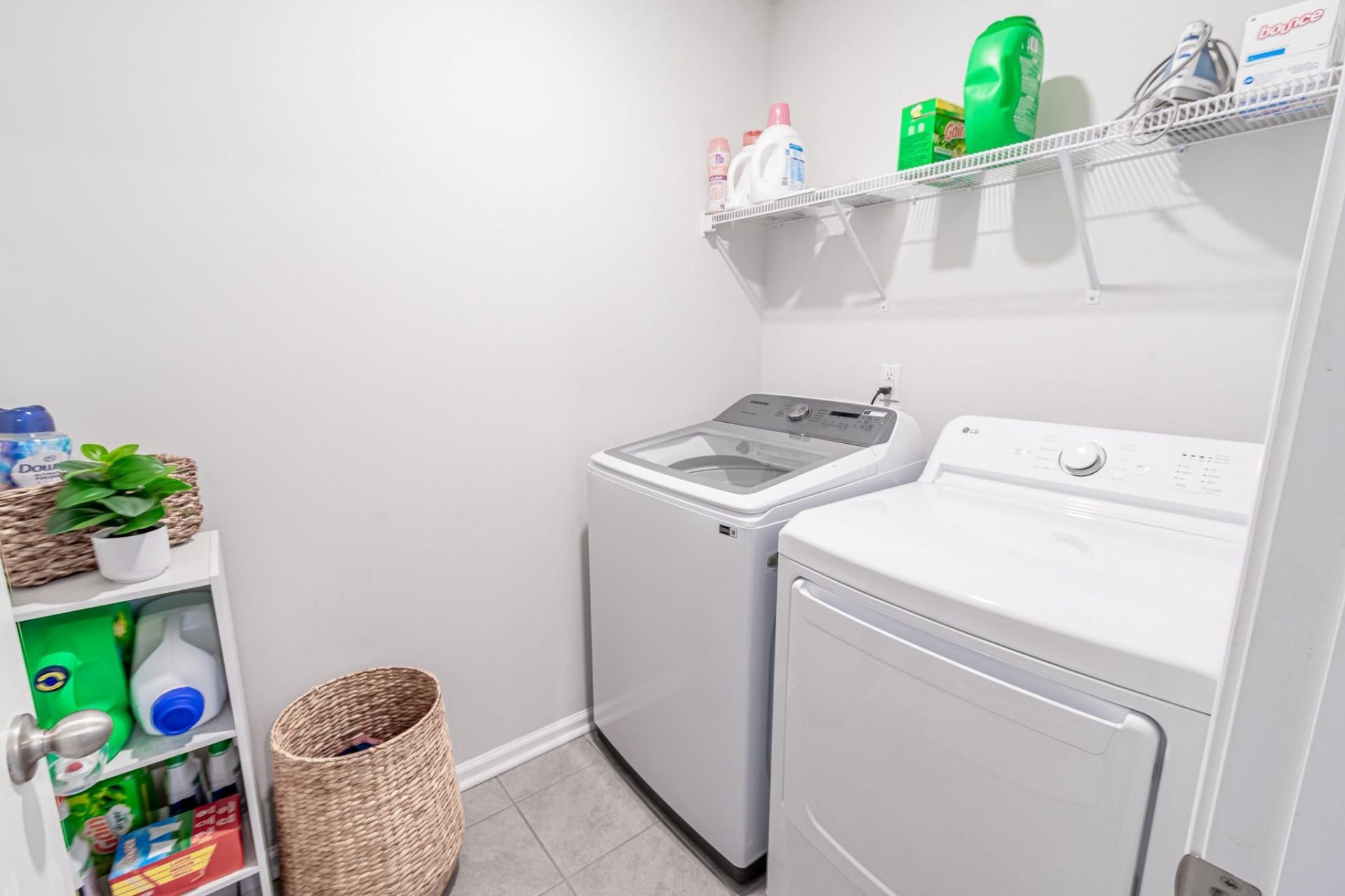 2280 Blackthorn Dr. Photo 32