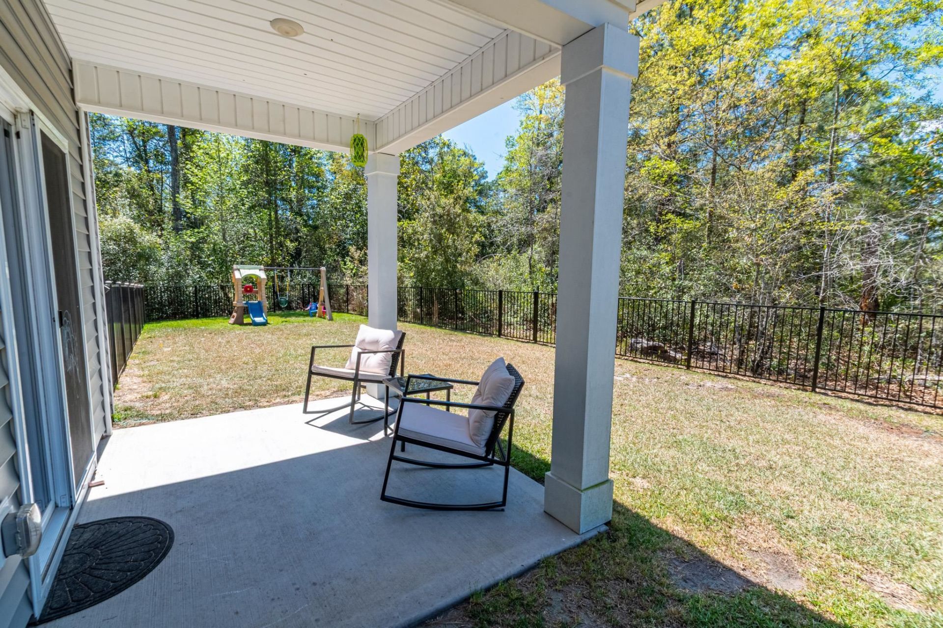 2280 Blackthorn Dr. Photo 34