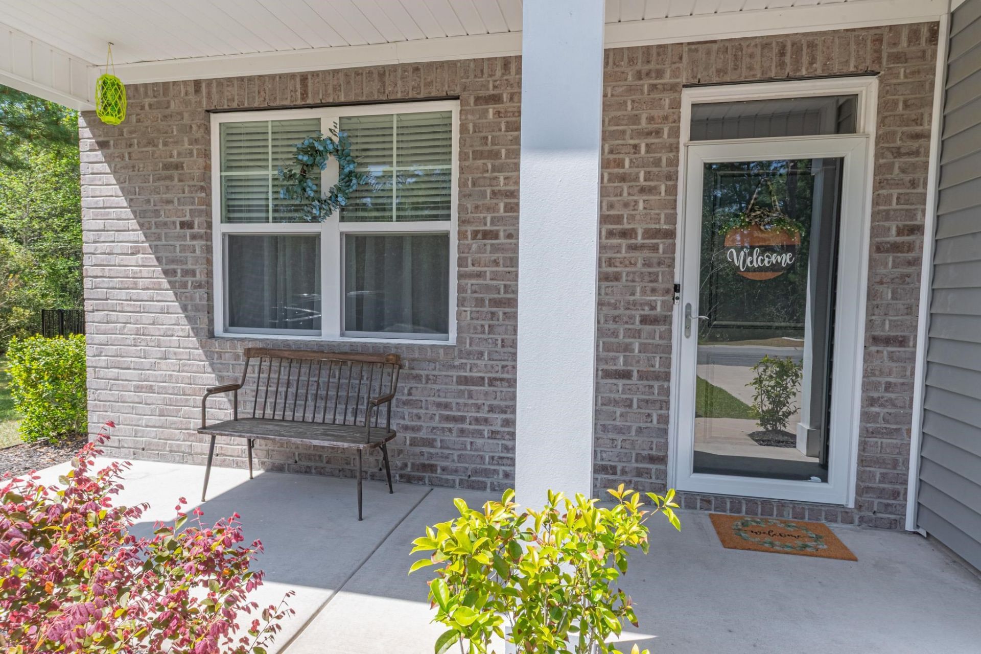 2280 Blackthorn Dr. Photo 5