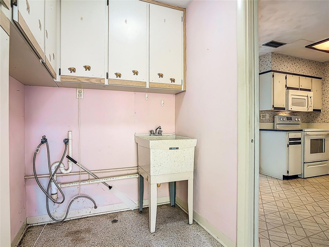 6 Fairway Circle , New Smyrna Beach, FL 32168 Photo