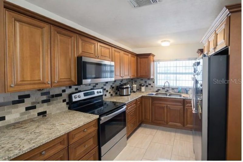 207 N Beverly Avenue , Tampa, FL 33609 Photo