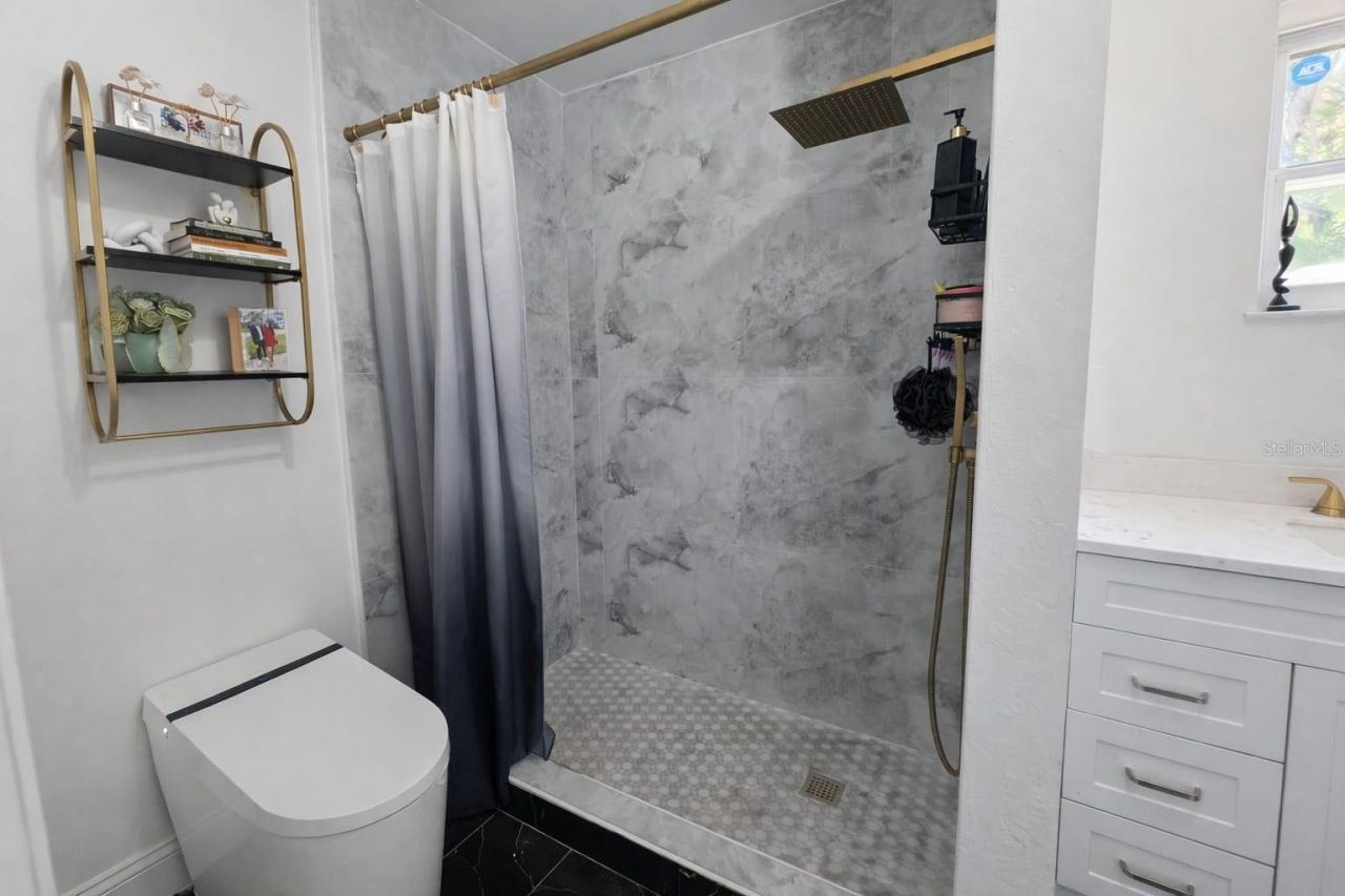 207 N Beverly Avenue , Tampa, FL 33609 Photo