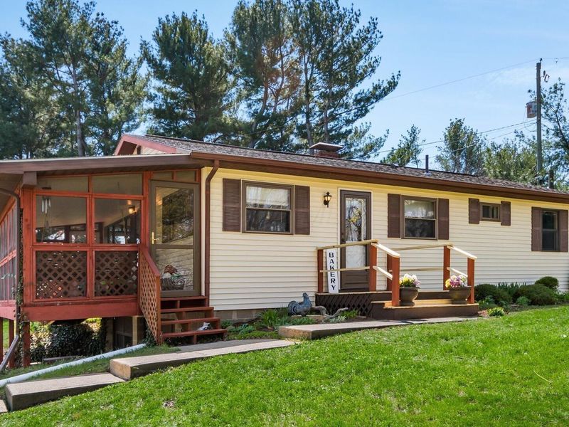 1630 Martinsburg Road NE, Newark, OH 43055 Photo 2