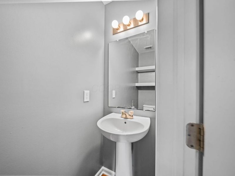 5584 Lanterns Way, Orient, OH 43146 Photo 20