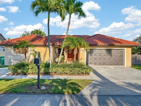 3381 SW 140th Ave , Miami, FL 33175