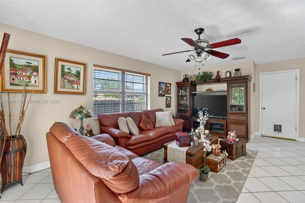 3381 SW 140th Ave , Miami, FL 33175 Photo