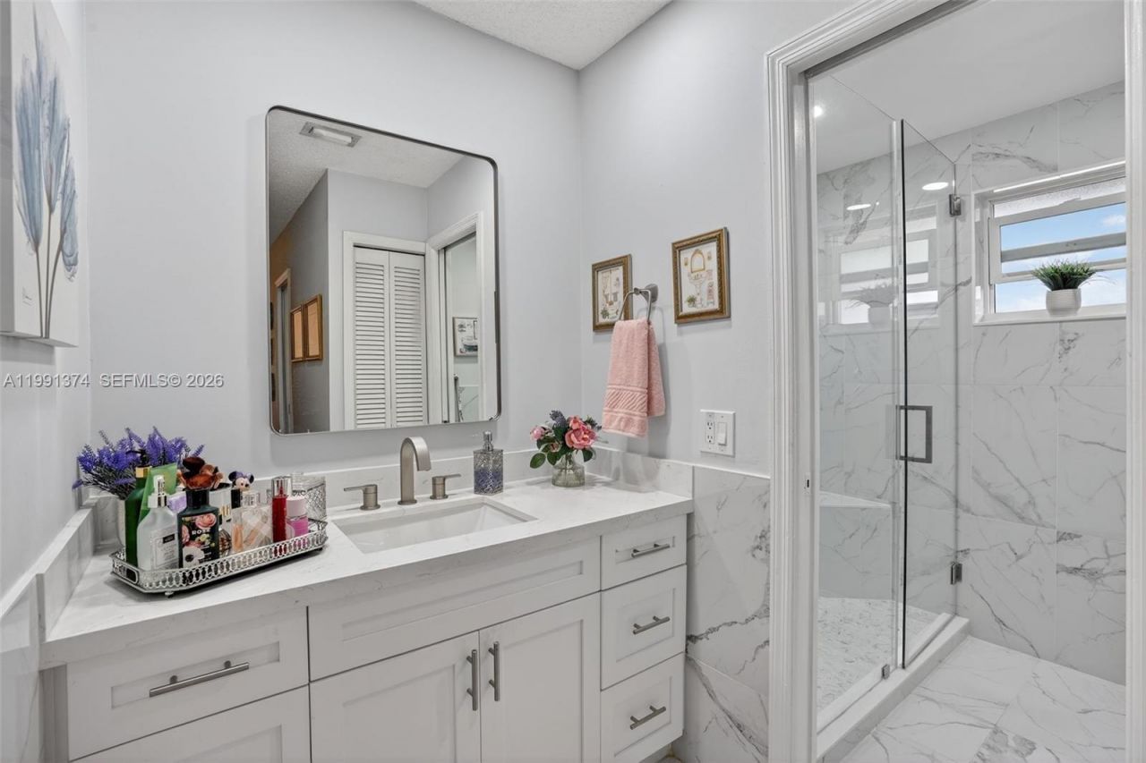 3381 SW 140th Ave , Miami, FL 33175 Photo