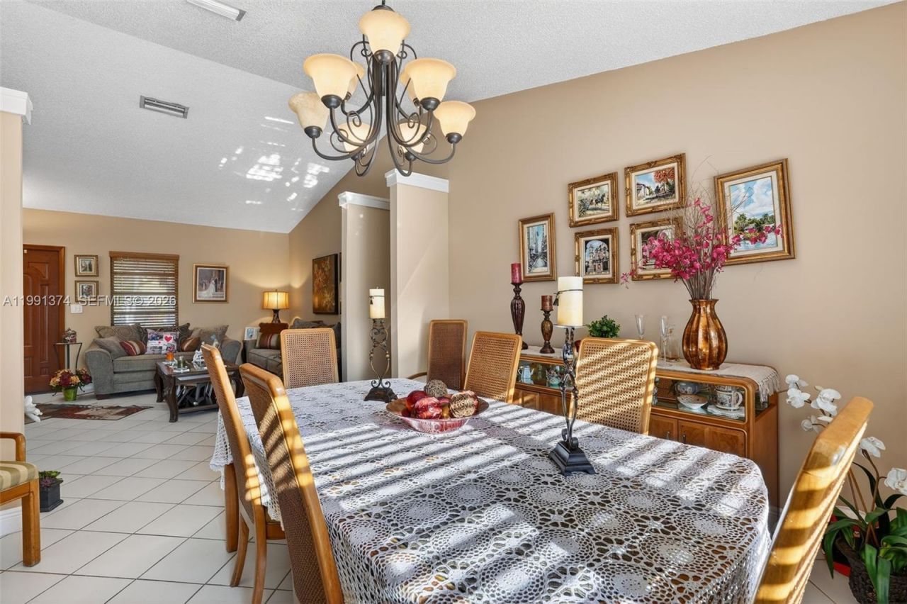 3381 SW 140th Ave , Miami, FL 33175 Photo