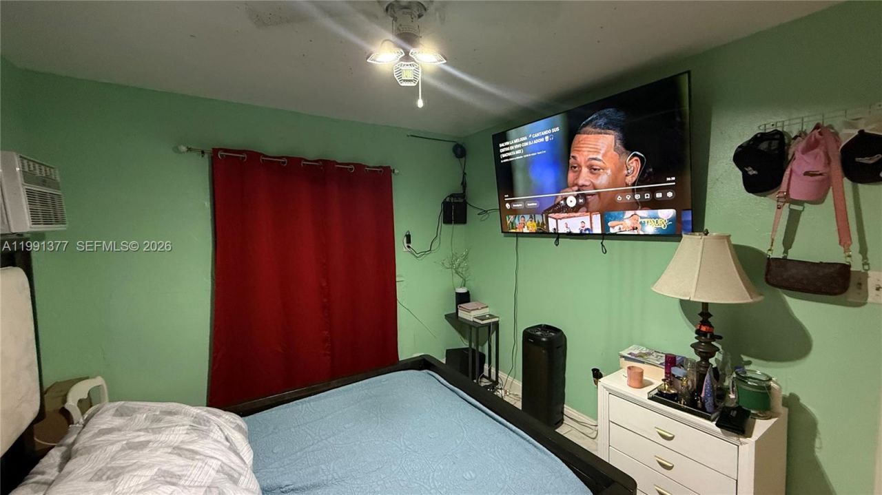 1352 NW 112th Ter, Miami, FL 33167 Photo