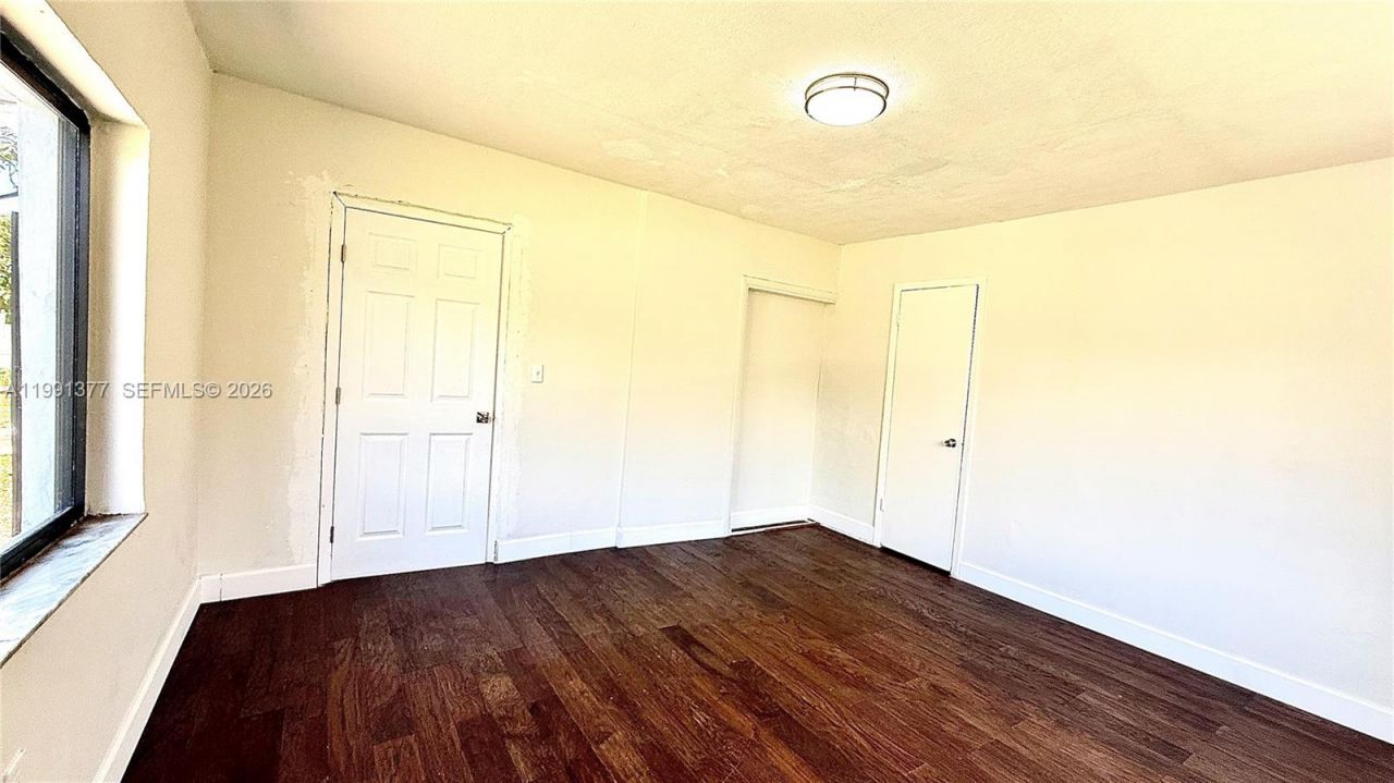 1352 NW 112th Ter, Miami, FL 33167 Photo