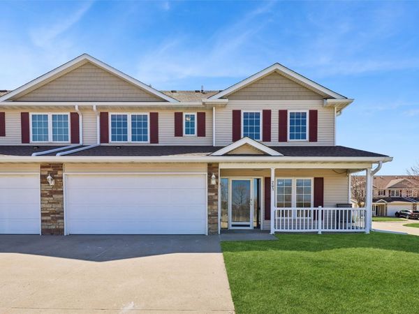 2900 SE Glenstone Drive, Unit 203, Grimes, IA 50111