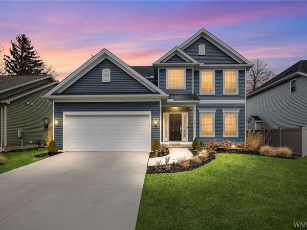 226 Rachel Vincent , Buffalo, NY 14216