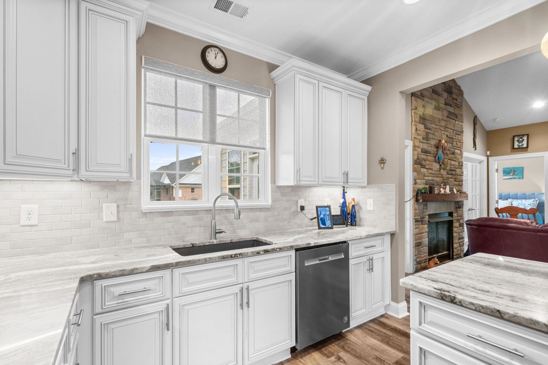 687 Tiger Paw Rd. Photo 17
