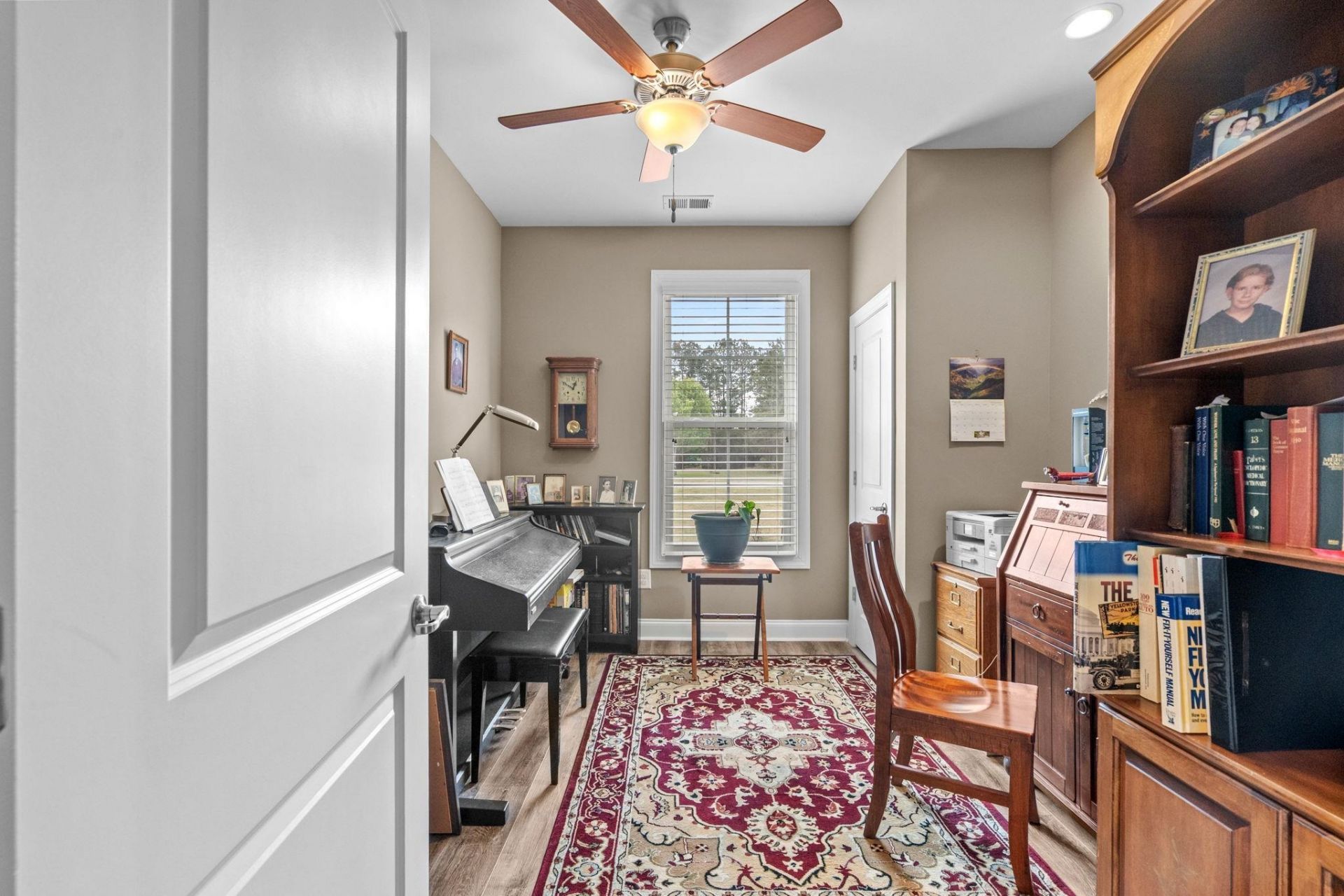 687 Tiger Paw Rd. Photo 31