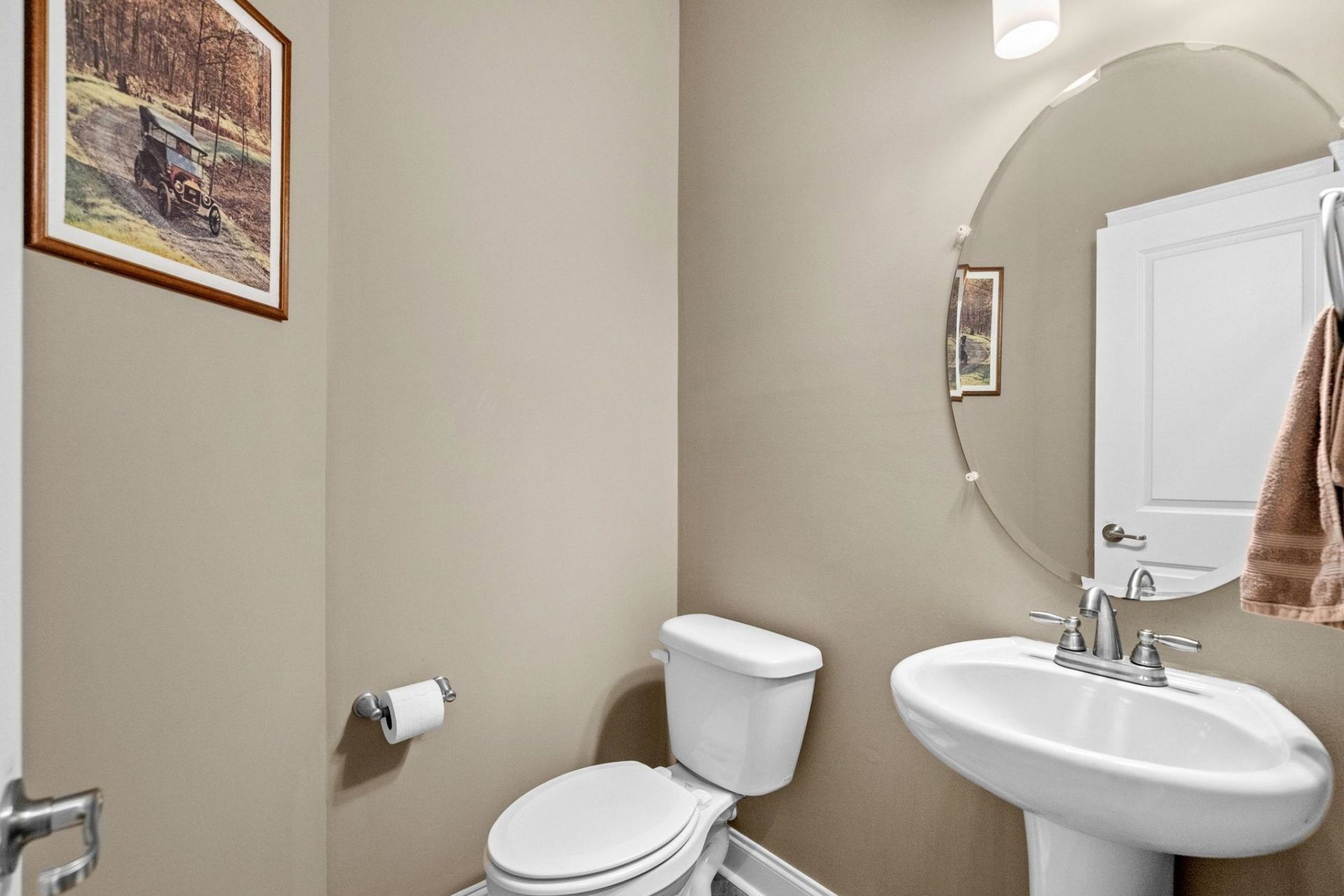 687 Tiger Paw Rd. Photo 37