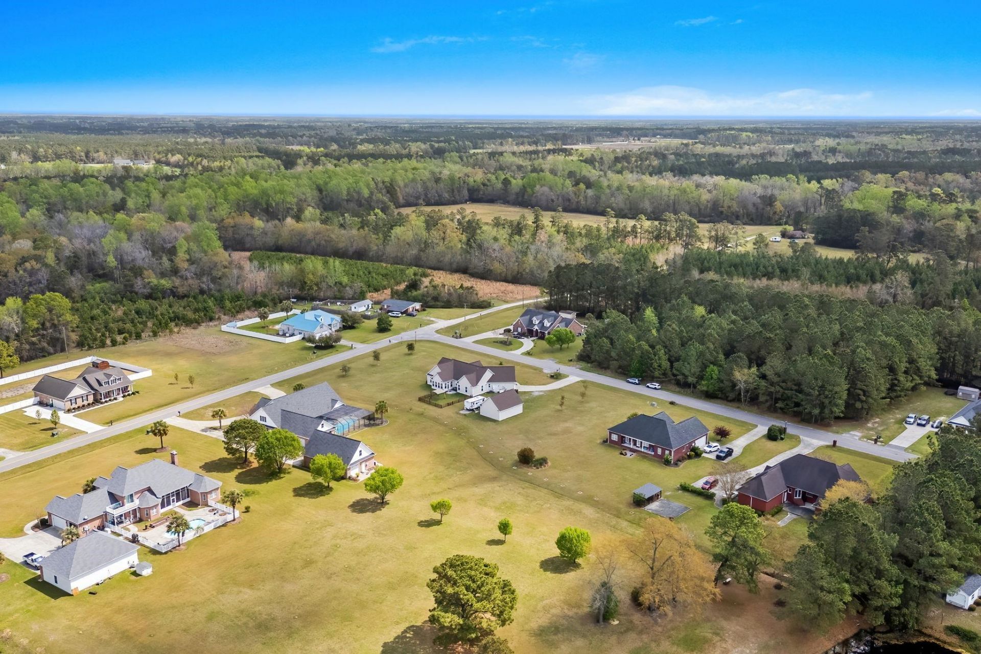 687 Tiger Paw Rd. Photo 54