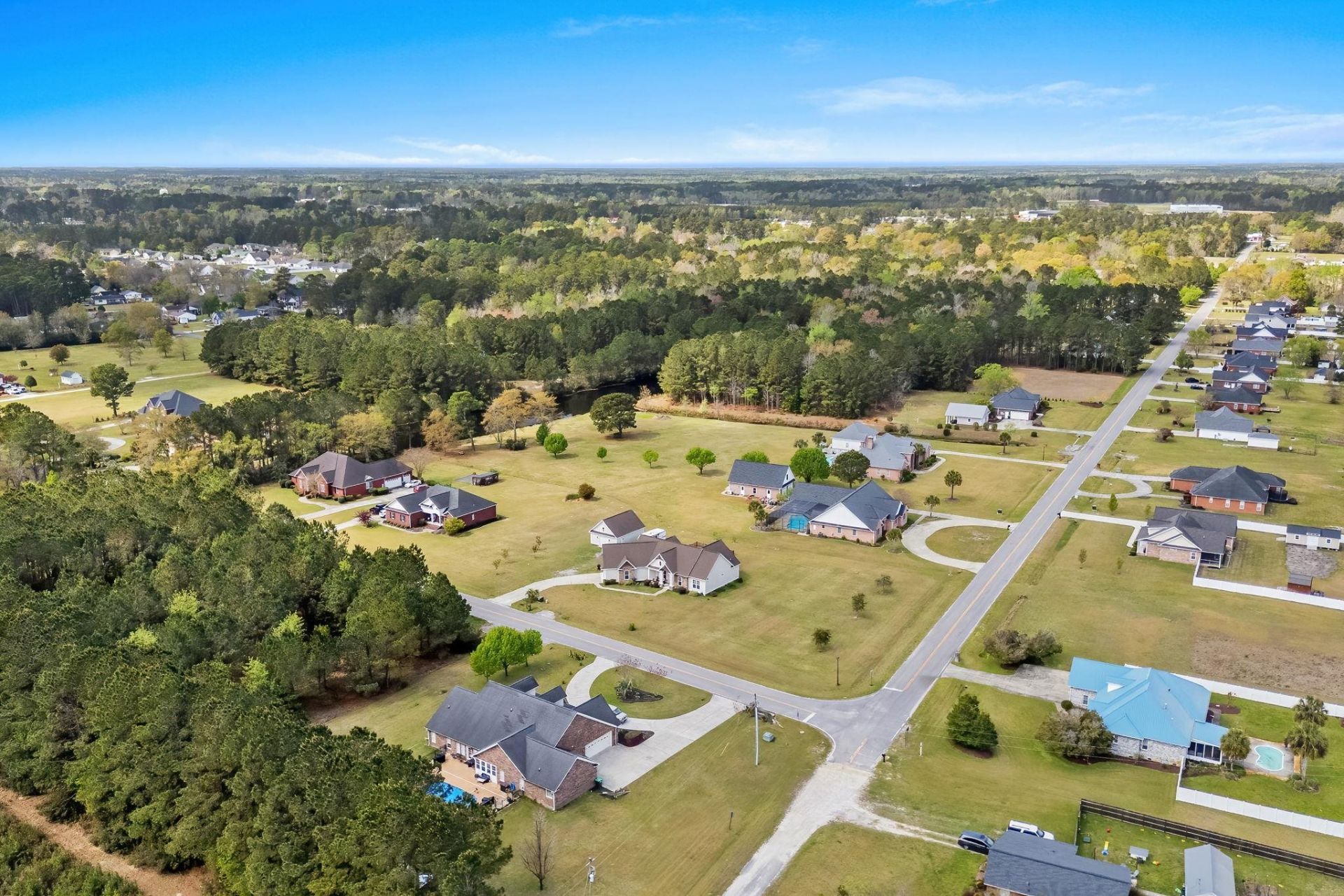 687 Tiger Paw Rd. Photo 56