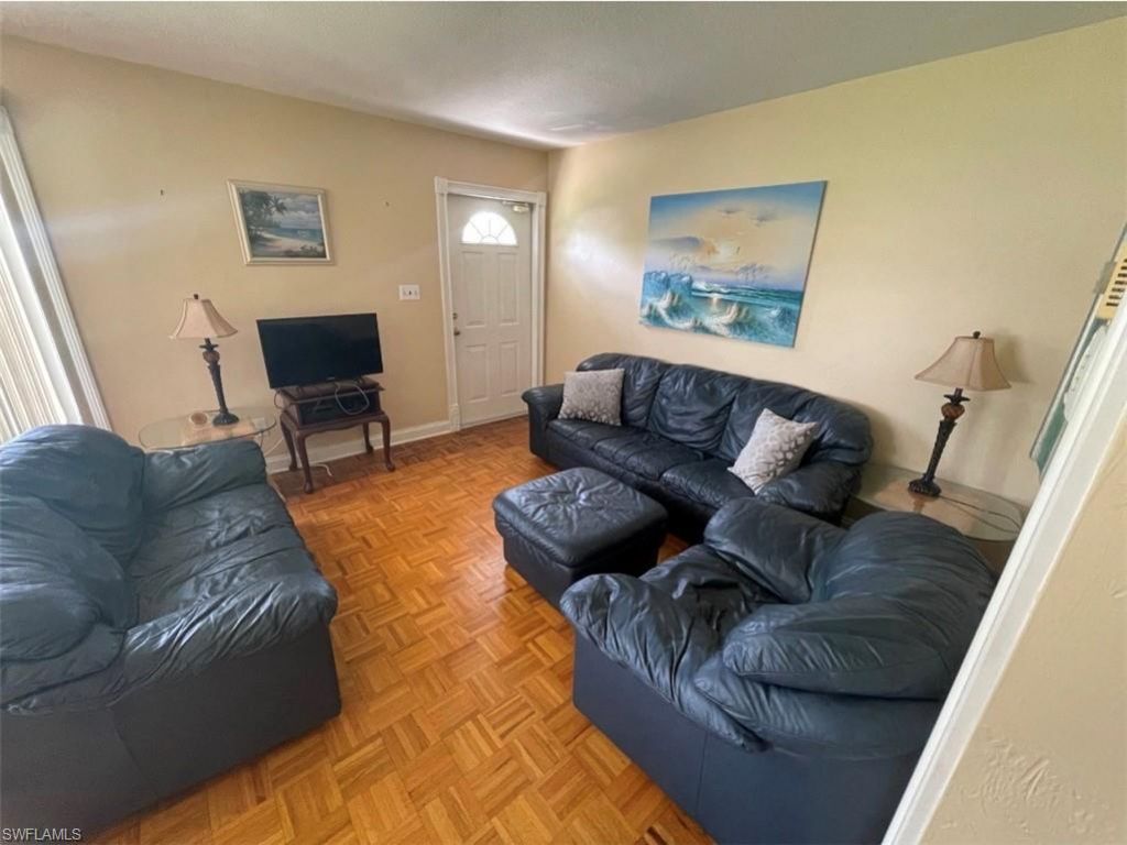 10 Tangelo Ct , Lehigh Acres, FL 33936 Photo