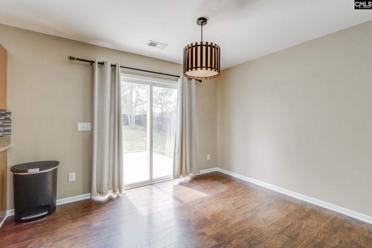 145 Drooping Leaf Drive  Photo 8